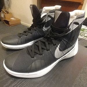 Nike Hyperdunks (2015)